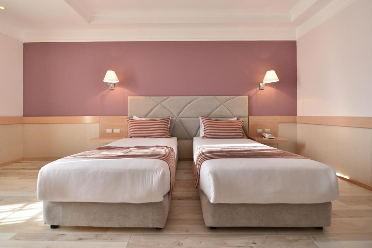 Hotel Stela Center 3*