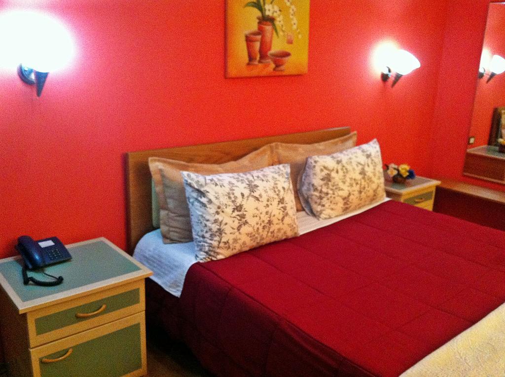 Stela Center 3*