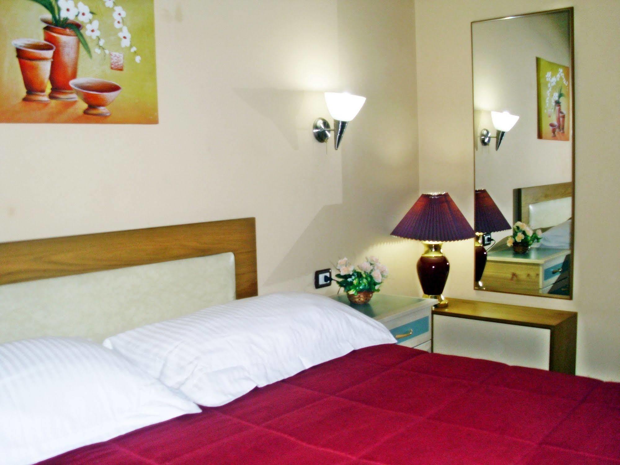 Hotel Stela Center