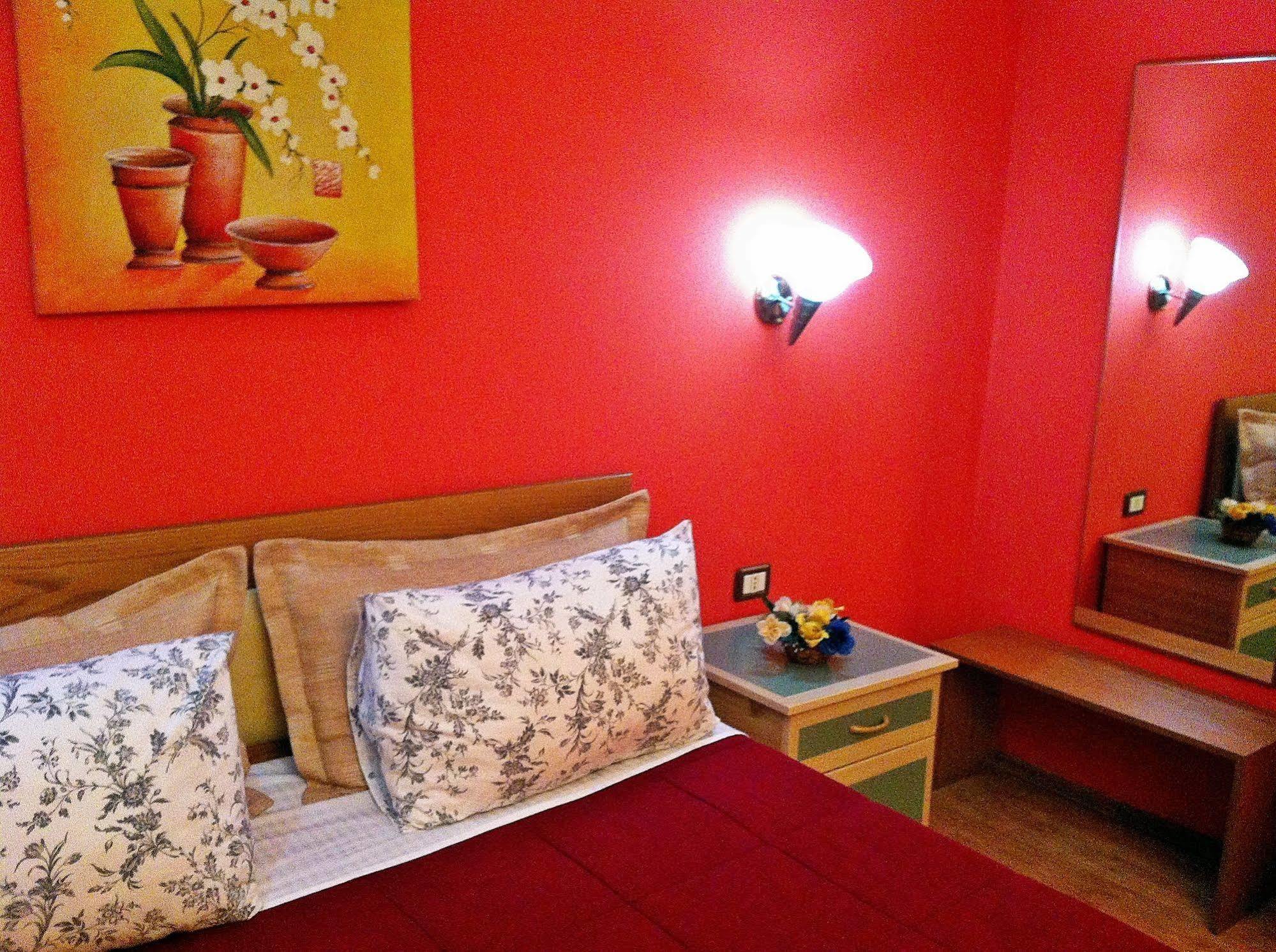 Hotel Stela Center